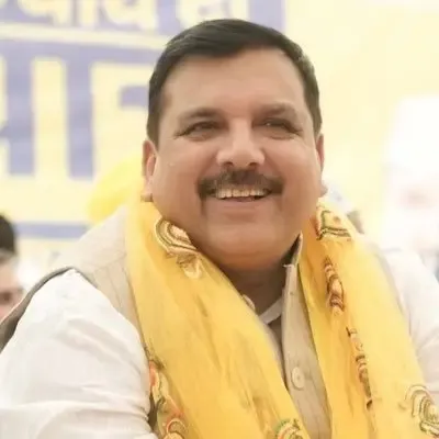 दल-बदल पर 'आप' का बड़ा कदम: सात राज्यसभा सांसदों की सदस्यता रद्द कराने के लिए सभापति को पत्र