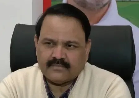 सबरीमाला के साथ मेरठ हत्याकांड की जांच भी होनी चाहिए : मनोज कुमार