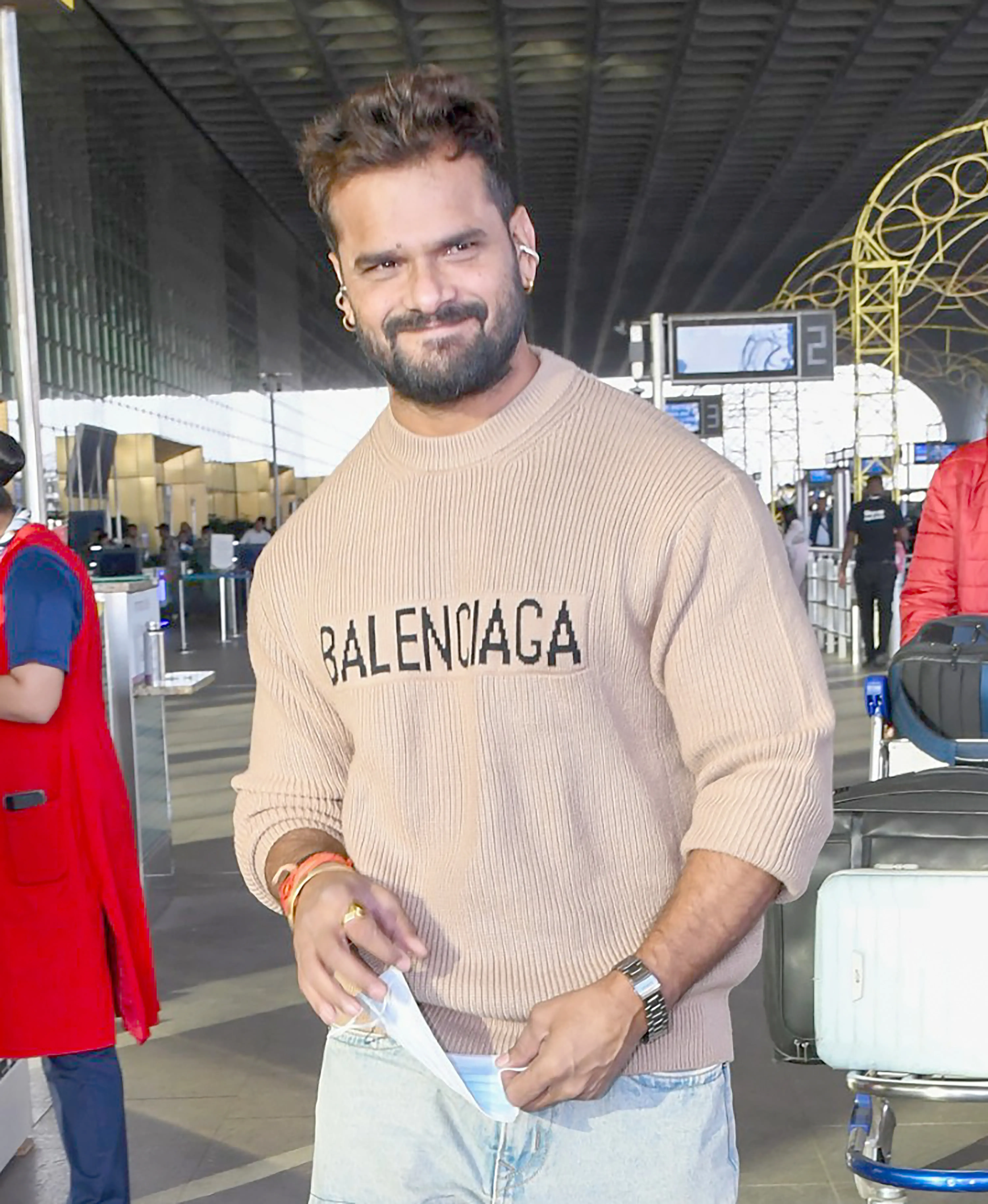 क्या सच बोलने वाला राजनीति में ऊँचाई तक पहुँच सकता है?: खेसारी लाल यादव