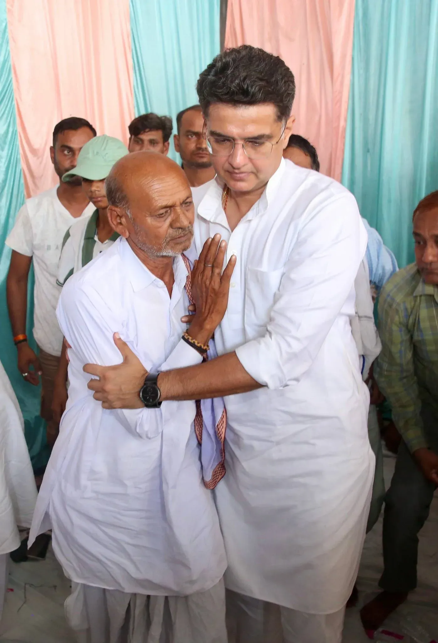 Sachin Pilot Offers Condolences in Sikar's Manpur Village