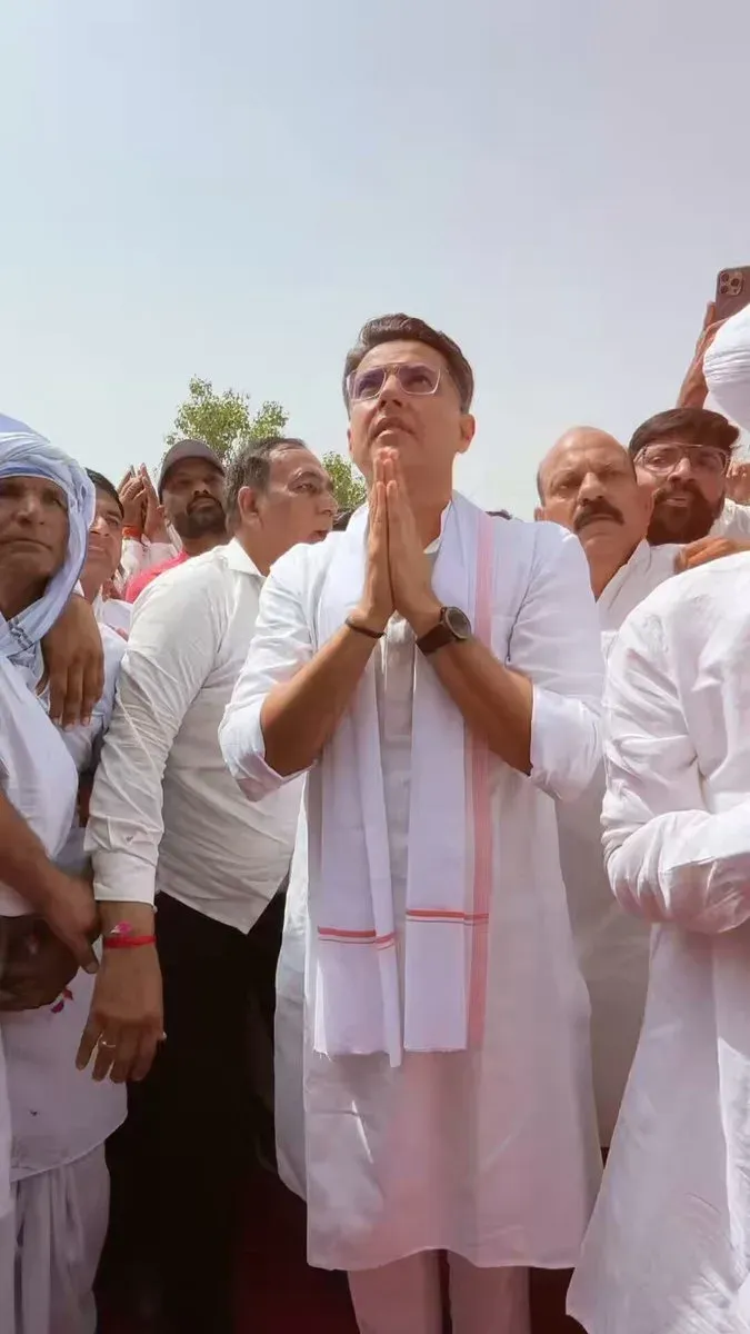 Sachin Pilot Thanks Supporters at Rajesh Pilot Tribute in Dausa