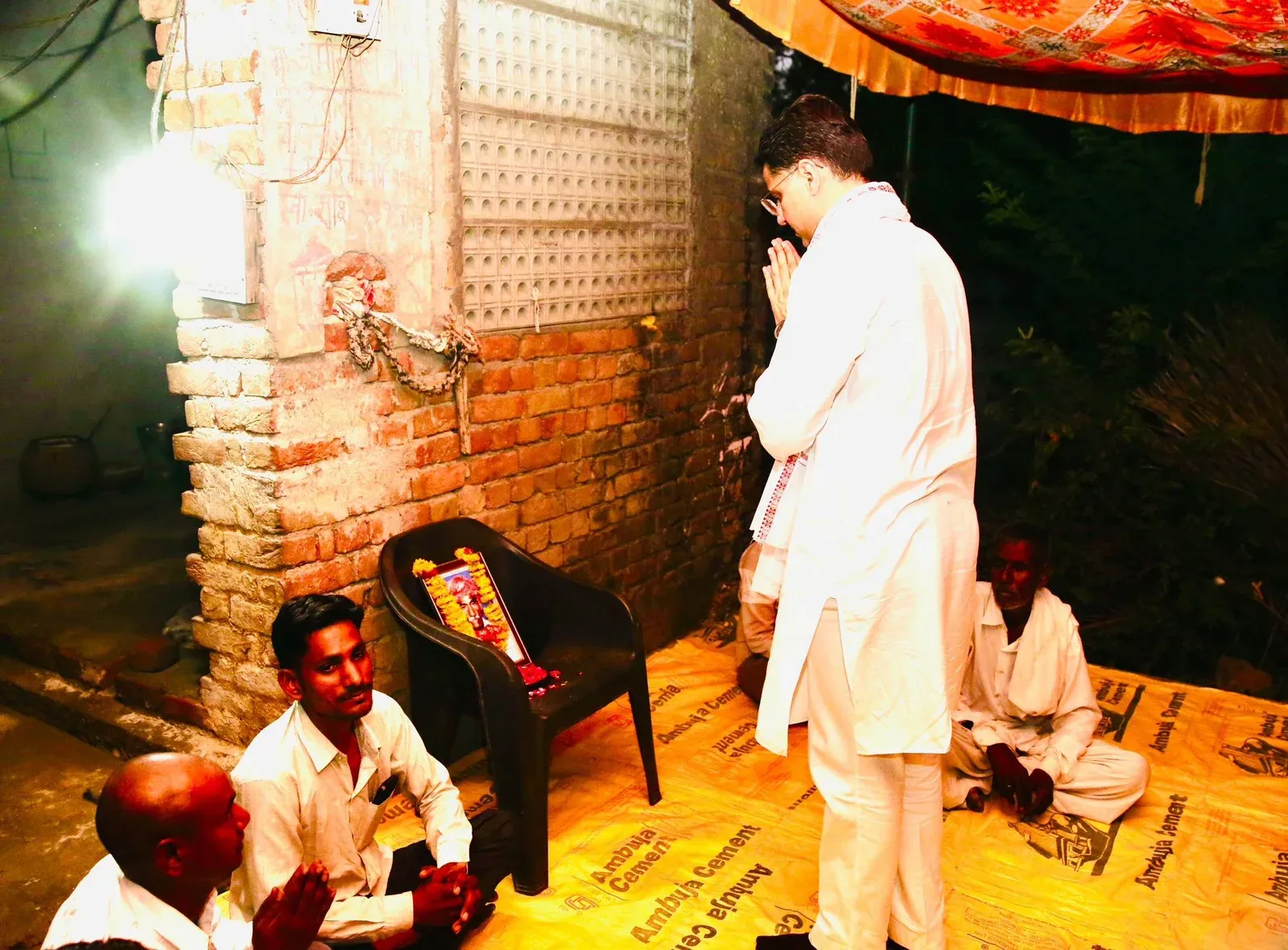 Sachin Pilot Visits Bereaved Families in Tonk, Offers Condolences