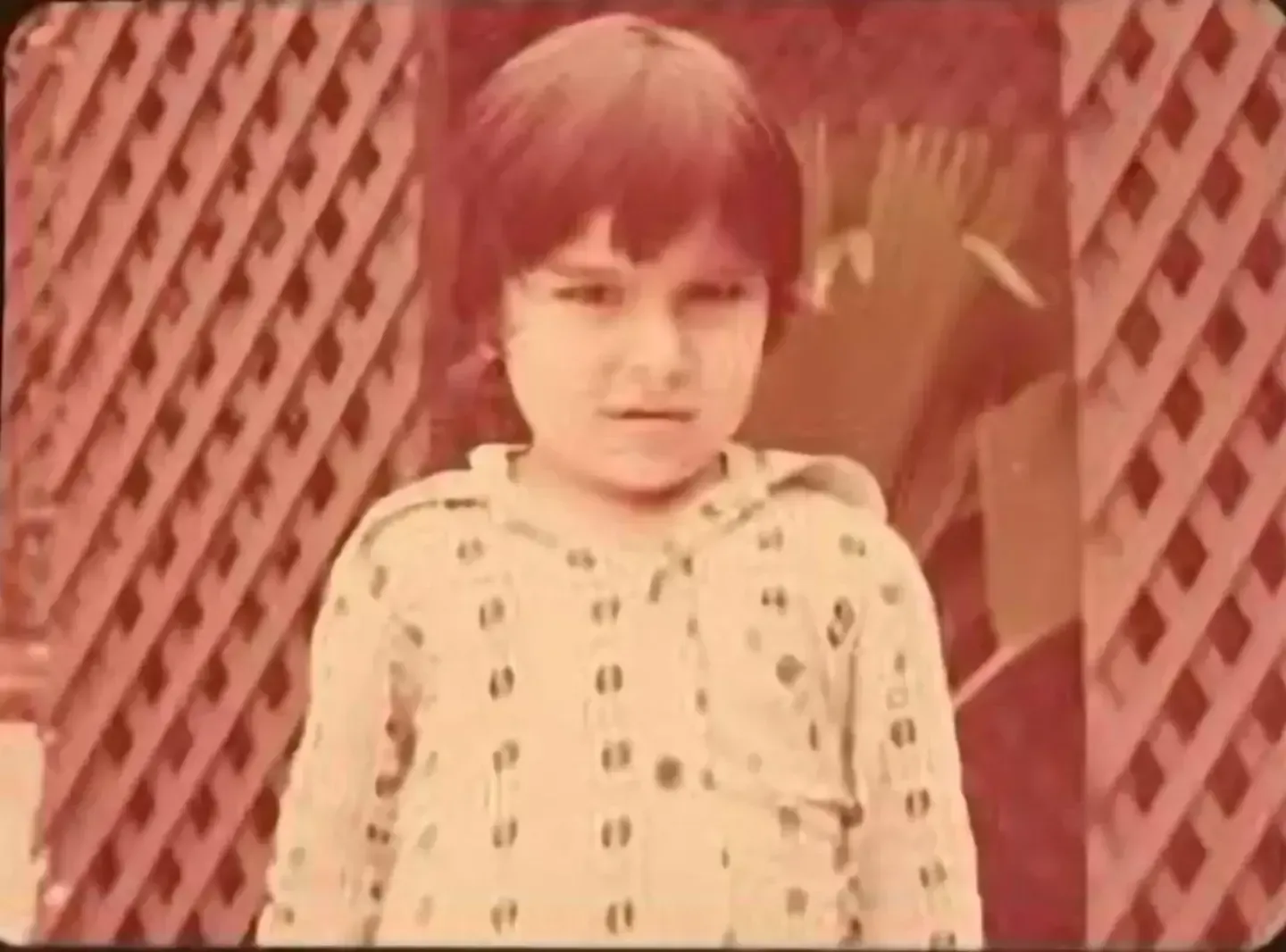 Saif Ali Khan shares 1975 childhood photo from Mumbai's Carmichael Road