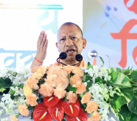 सैनिकों ने बलिदान देकर देश की एकता-अखंडता को बरकरार रखा : सीएम योगी