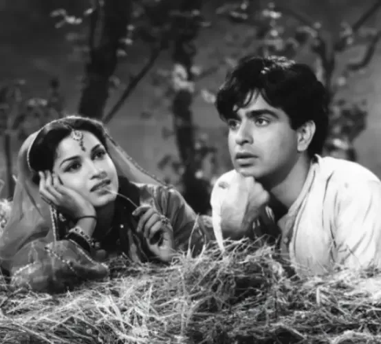 What Heartwarming Memory Did Saira Banu Share About Late Kamini Kaushal?