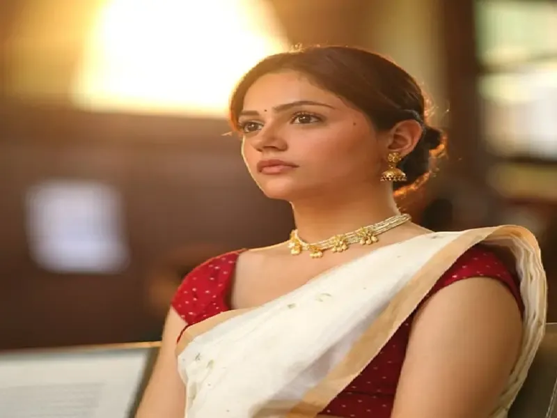 अनीत पड्डा के जीवन में छाया दुःख, दादा जी के निधन से टूटीं अभिनेत्री