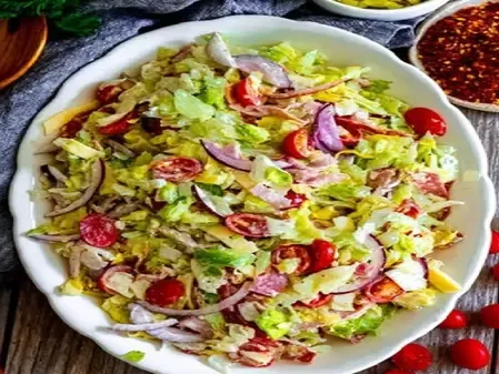 सलाद का सेवन करने के सही तरीके: जानें स्वास्थ्य पर प्रभाव