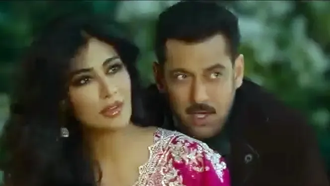 Salman Khan Films Unveils Soulful Track 'Chand Dekh Lena' Ahead of Eid