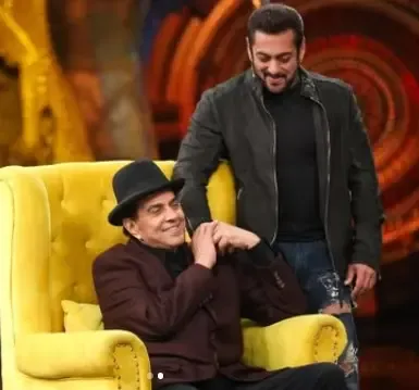 Salman Khan gets emotional over Dharmendra's demise: 'Life goes on'