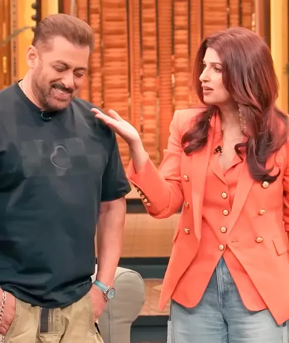 Is Salman Khan Making Fun of His Own Acting Skills on 'Two Much With Kajol and Twinkle'?