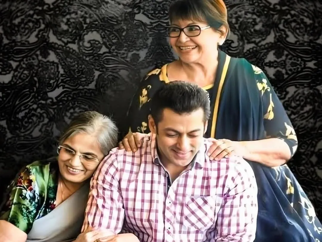 Did Salman Khan Thank His Father Salim for the Best Mothers in the World?