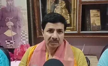 भाजपा नेता राजेश यादव का आरोप: सपा अपने नाम से डरी, 'पीडीए' की आड़ में छिप रही है पार्टी