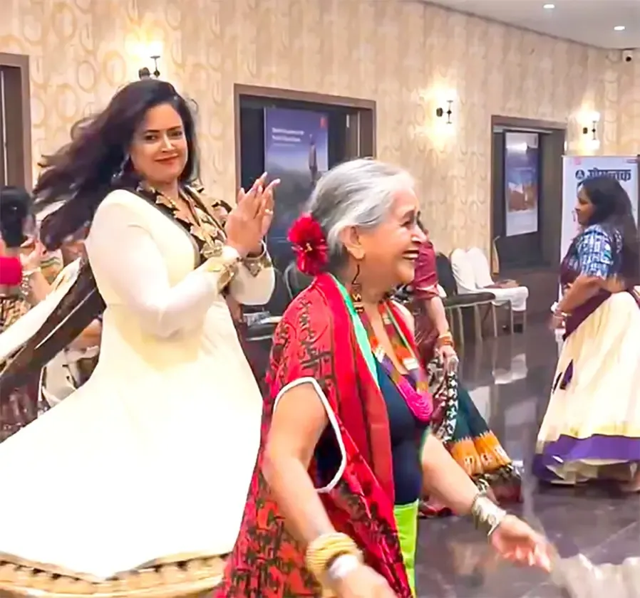 Did Sameera Reddy Dance Garba for the First Time with Her Gujarati Mother-in-Law?
