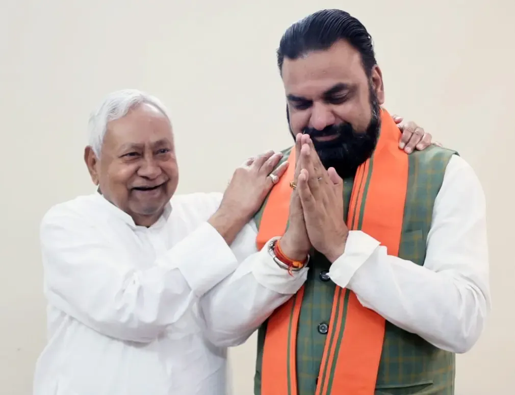 Samrat Choudhary meets Nitish Kumar after Bihar Cabinet expansion