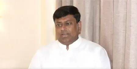 बंगाल में भाजपा को मिलेगी दो-तिहाई बहुमत, टीएमसी के गुंडों को संविधान की शक्ति दिखानी होगी: सुकांता मजूमदार