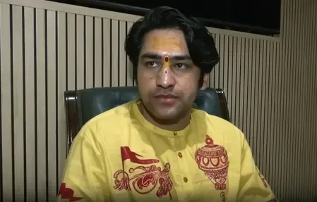 दिल्ली से वृंदावन तक सनातन हिंदू एकता पदयात्रा शुक्रवार को होगी शुरू: आचार्य धीरेंद्र कृष्ण शास्त्री