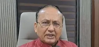 सनातन नहीं मानना तो टोपी पहने, जितेंद्र आव्हाड के बयान पर भाजपा सांसद मुकेश रौशन का पलटवार 