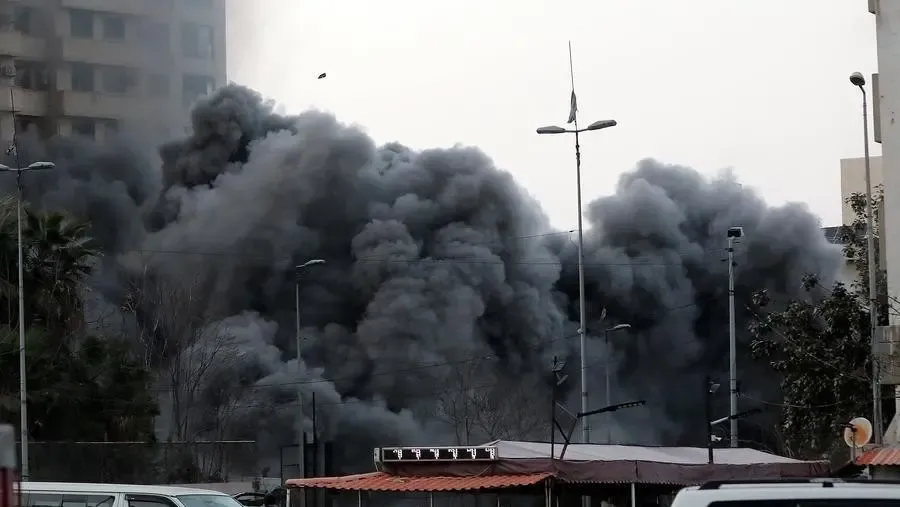 अगर संघर्ष जारी रहा, तो आईआरजीसी नई सैन्य क्षमताओं का उपयोग करेगा: ईरान