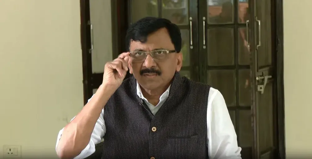 संजय राउत का पलटवार: 'जेन-जी को भड़काने वाले भाजपा ही हैं, NEET लीक इसका सबूत'