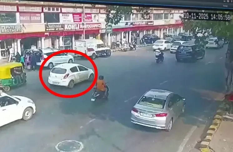 क्या कनॉट प्लेस में कार चला रहा था आतंकी उमर? सीसीटीवी फुटेज में आया सामने