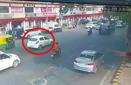 संसद भवन से महज 3 किमी की दूरी, कनॉट प्लेस में कार लेकर घूम रहा था आतंकी उमर, सीसीटीवी तस्वीर सामने आई