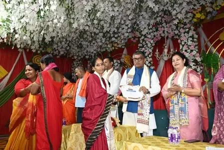 सेवा संकल्प अभियान: रविशंकर प्रसाद ने पटना के 4 वार्डों में आंगनबाड़ी सेविकाओं से किया संवाद