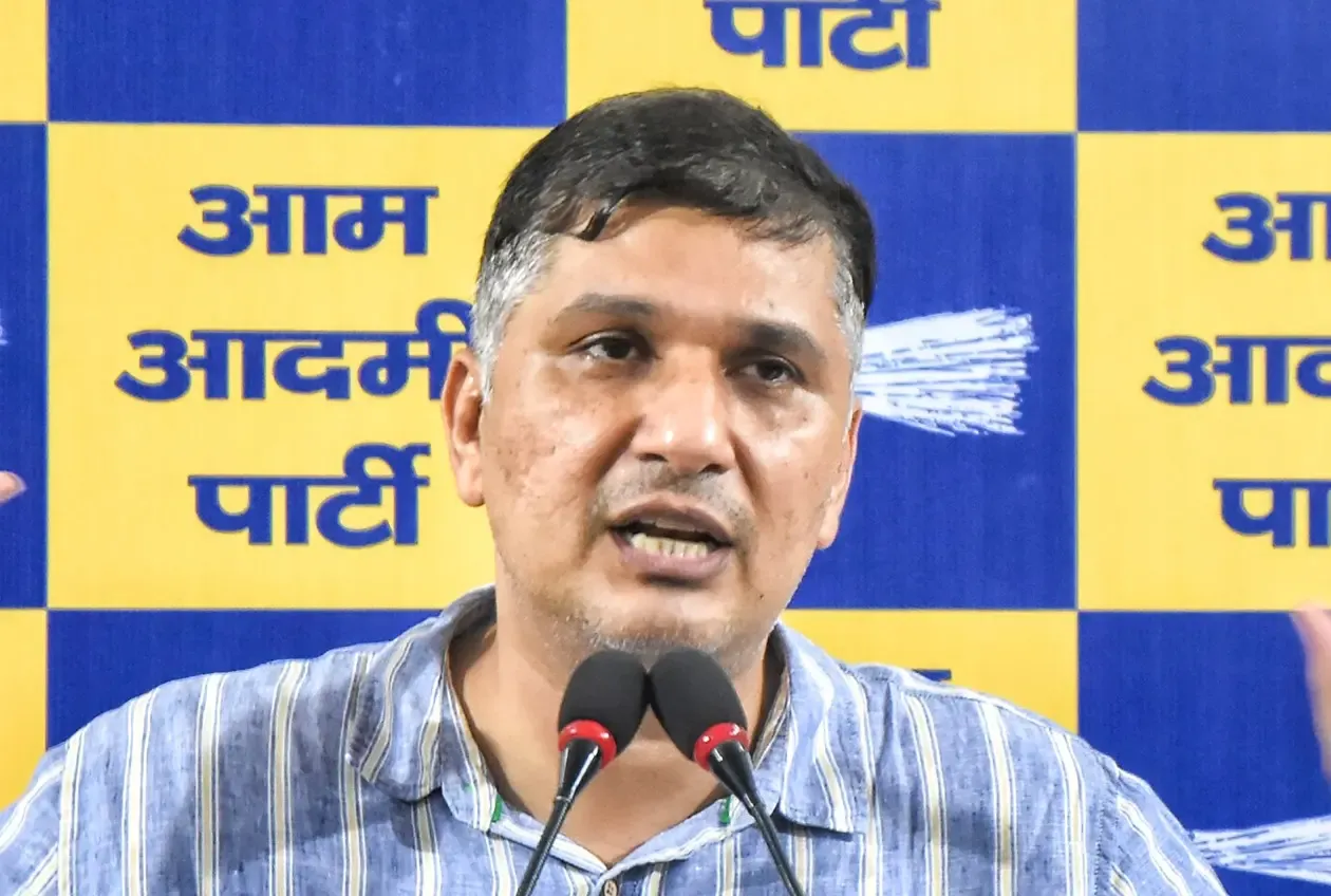 Did Delhi AAP Chief Saurabh Bharadwaj Hurt Christians with Santa Claus Video?