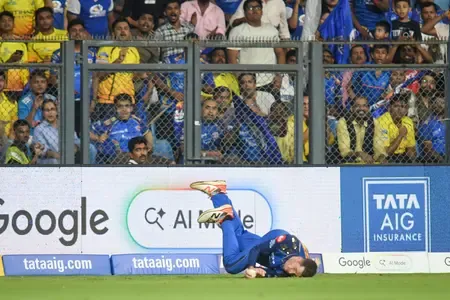 Jayawardene Reveals Santner Felt Dizzy Before Shardul's Concussion Sub