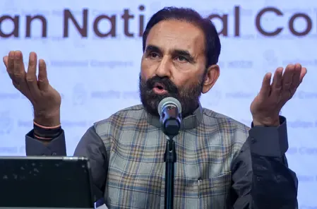 क्या संविधान में सामाजिक न्याय और भाईचारे की विचारधारा की रक्षा आवश्यक है? : शक्ति सिंह गोहिल