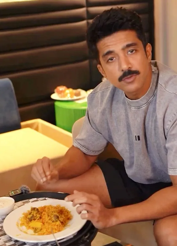 Did Saqib Saleem Just Enjoy Biryani After 8 Weeks of Strict Dieting?