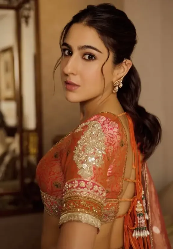 Sara Ali Khan: What Has She Learned Through Challenges?