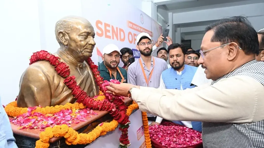 क्या सरदार पटेल ने देश को एकता के सूत्र में पिरोया?