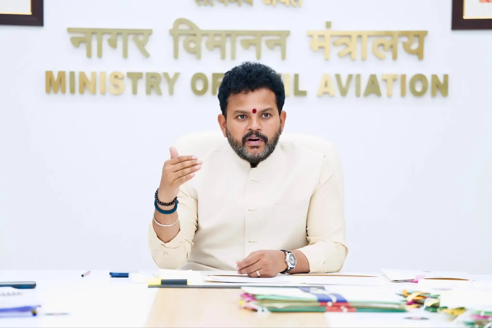 क्या सर्दी और कोहरे की वजह से उड़ानें लेट नहीं होंगी? उड्डयन मंत्री राम मोहन नायडू ने की तैयारी की समीक्षा