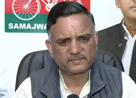 सरकार राजनीतिक फायदे के लिए एसआईआर करवा रही: सपा नेता उदयवीर सिंह 