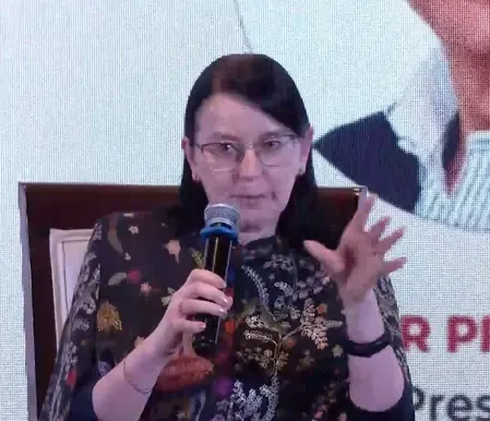 'सशक्त नारी, विकसित भारत' मंच पर डिप्लोमैट्स ने बताई चुनौतियों से निपटने की दास्तान