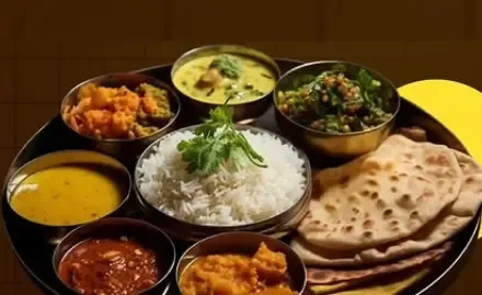 क्या आप सत्व, रजस या तमस का भोजन करते हैं? जानें सिद्ध चिकित्सा क्या कहती है