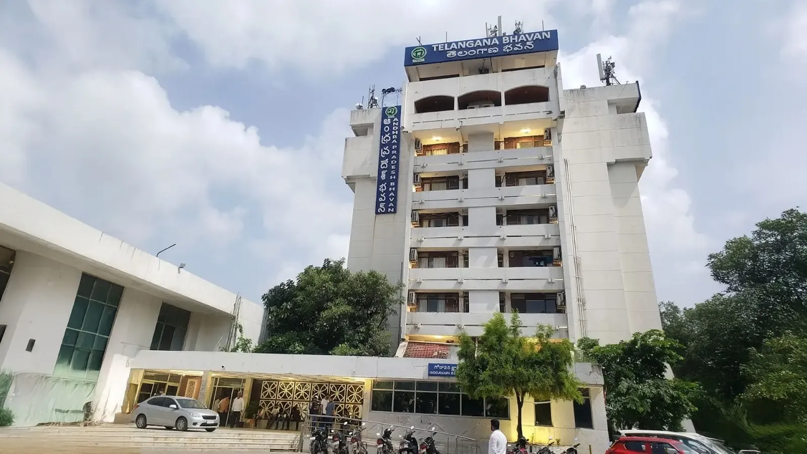 What Happened in the Saudi Bus Accident Involving Telangana Passengers?