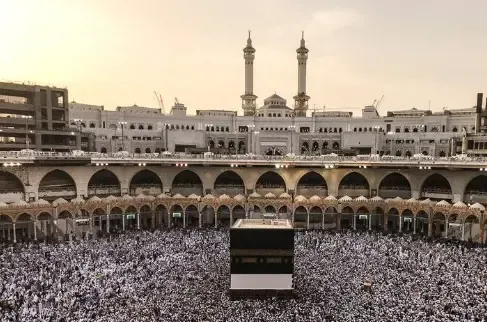 Saudi coalition intercepts Houthi drone near Mecca as Yemen conflict escalates