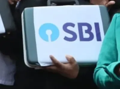 Is SBI set to launch a Rs 25,000 crore QIP with a discount of up to 3%?