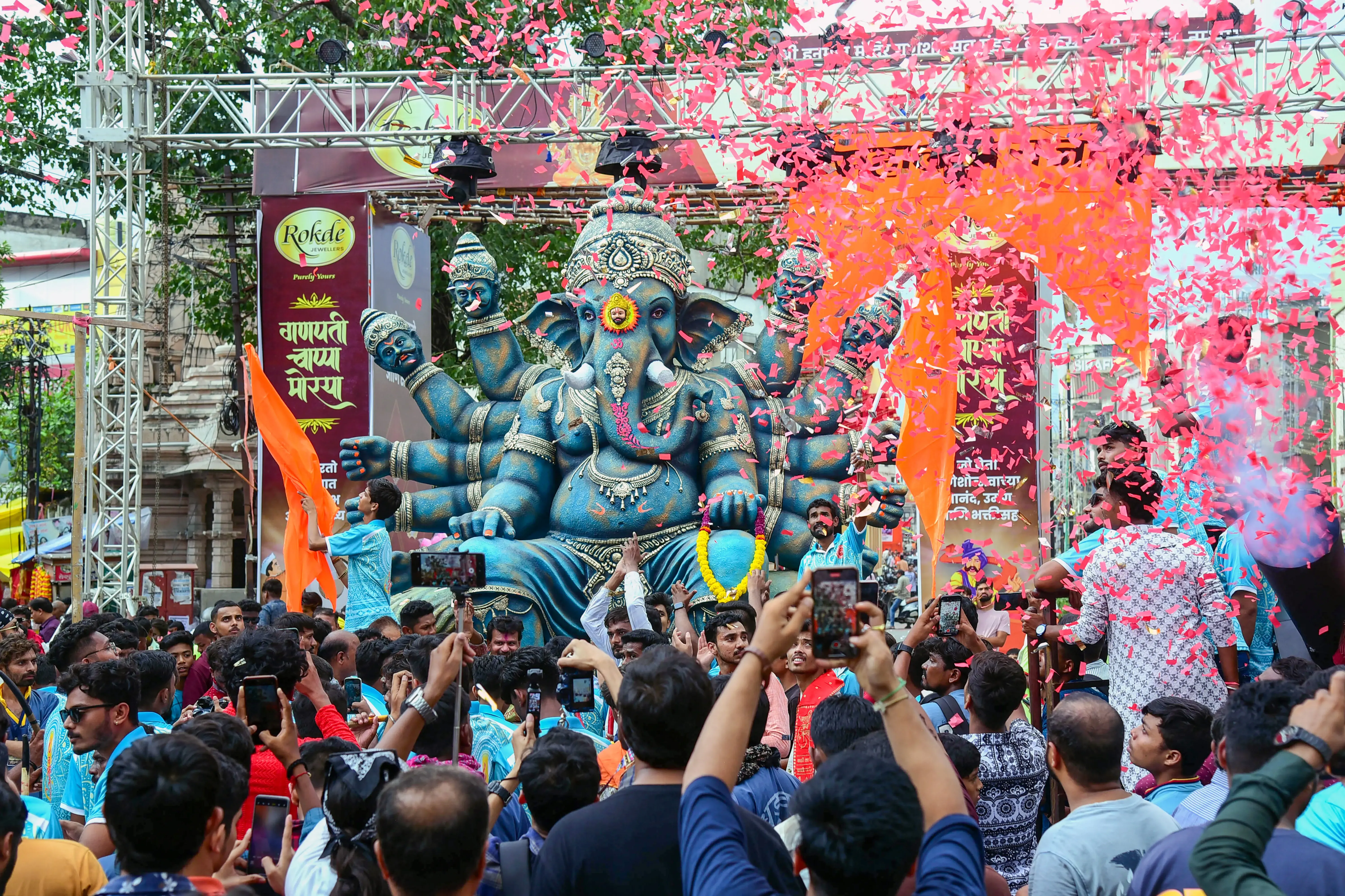 क्या गणेश चतुर्थी पर पूर्व क्रिकेटरों ने शुभकामनाएं दीं?