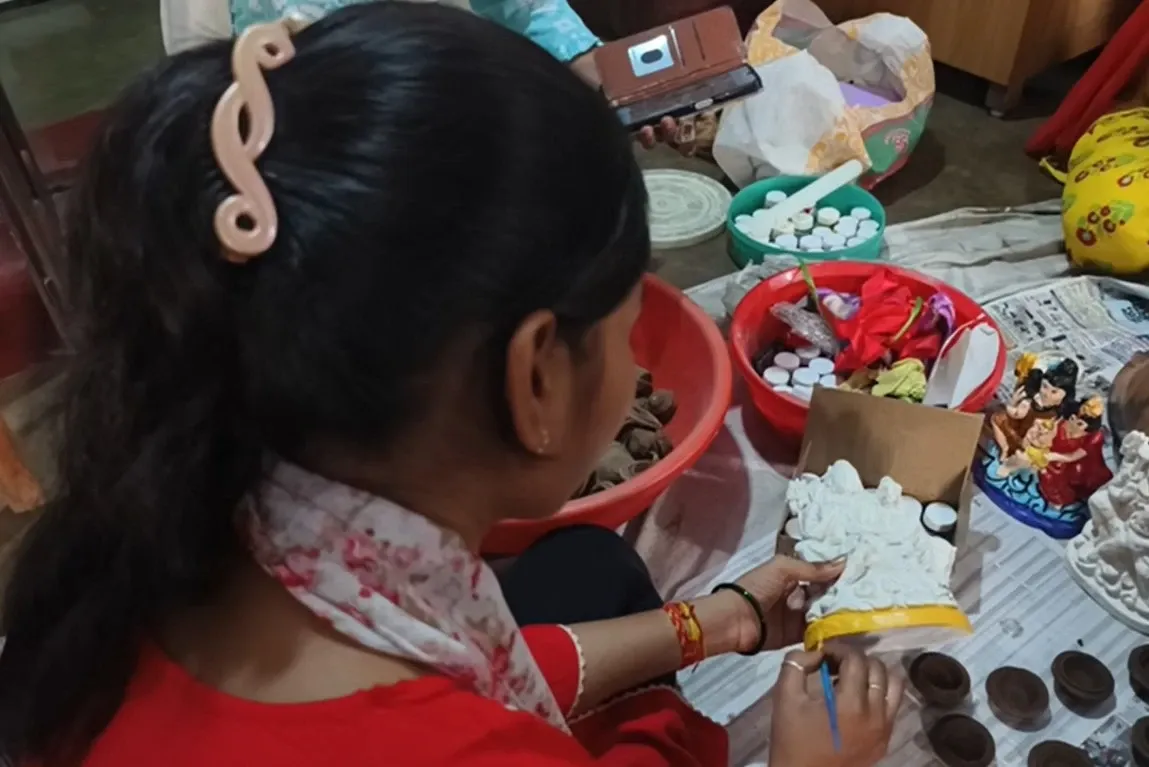 How is a Self-Help Group in Prayagraj Empowering Women?