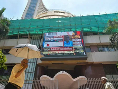 Sensex ends flat at 77,541 as crude surge, US-Iran tensions dent sentiment