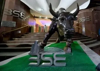Sensex, Nifty rise after RBI cuts repo rate