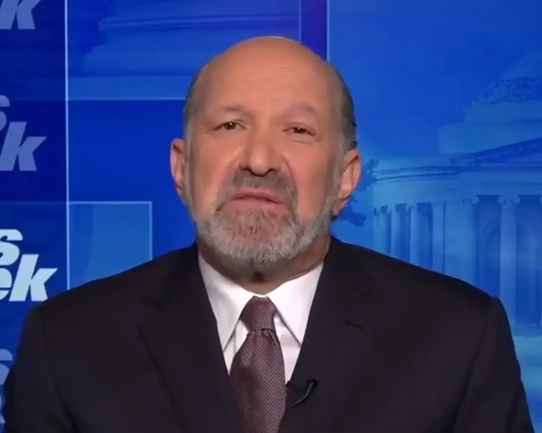 Distinct Tariffs for Smartphone and Chip Imports Announced by US Commerce Secretary