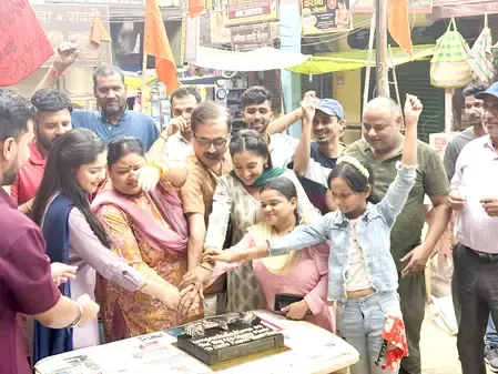 सीरियल 'तुम से तुम तक' के 100 एपिसोड पूरे, मनाया गया जश्न