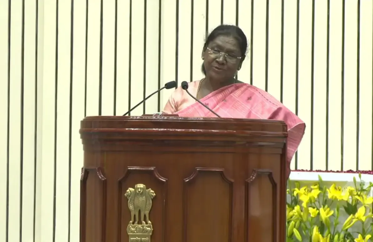 राष्ट्रपति द्रौपदी मुर्मु ने नारी शक्ति की श्रेष्ठता पर की चर्चा