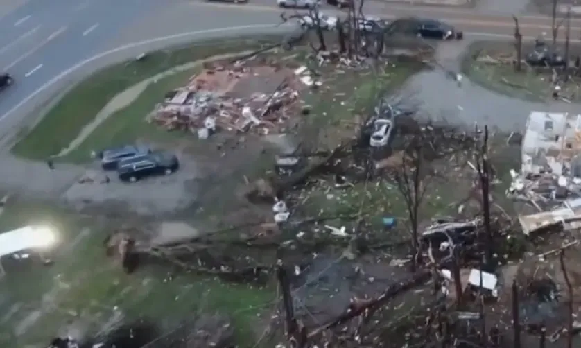 Seven Lives Lost as Tornadoes Ravage the US Midwest and South