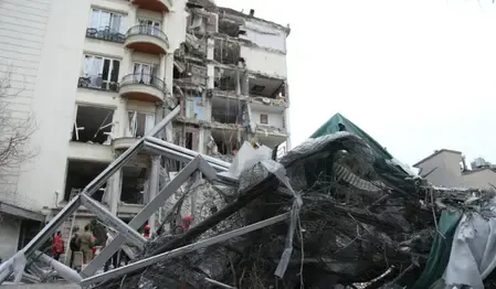 Iranian Missile Strikes Tel Aviv, Multiple Casualties Reported