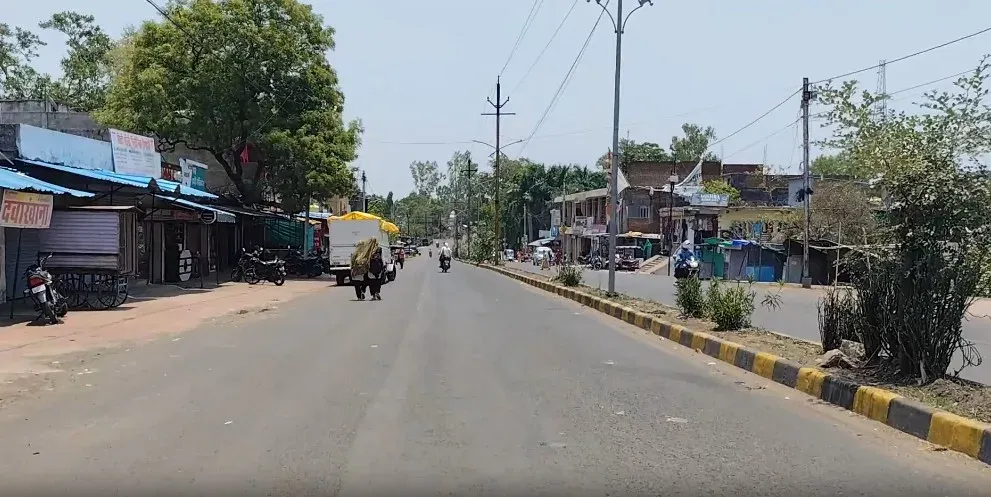 Madhya Pradesh heatwave: Red alert in 8 districts, temps touch 47°C till May 26