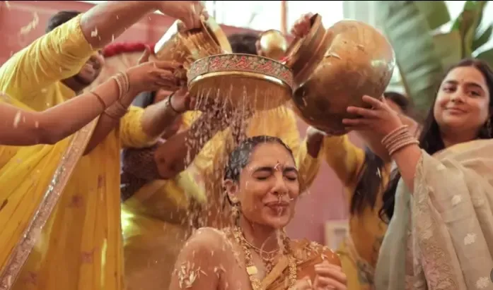 क्या शादी की पहली सालगिरह पर शोभिता धुलिपाला ने पति नागा चैतन्य पर प्यार लुटाया?